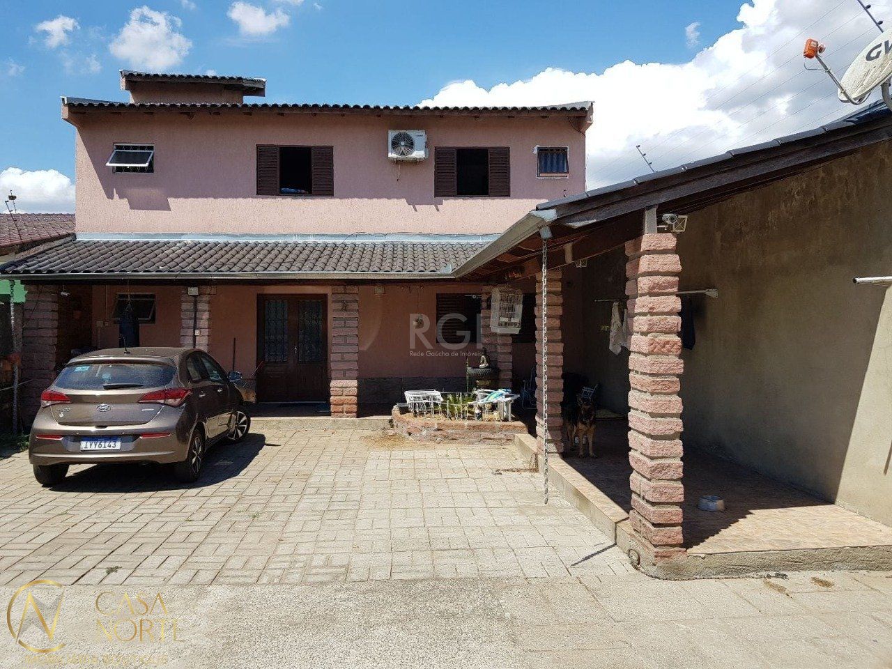 Casa à venda com 1 quarto, 108m², 1 suíte, Avenida Vinte e um de Abril, 41 no bairro Sarandi em Porto Alegre