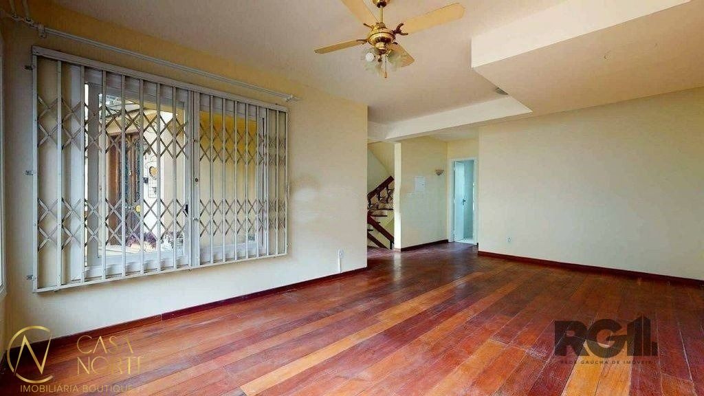Casa de Condomínio à venda com 3 quartos, 222m², 2 suítes, 2 vagas, Rua Tomaz Gonzaga no bairro Boa Vista em Porto Alegre