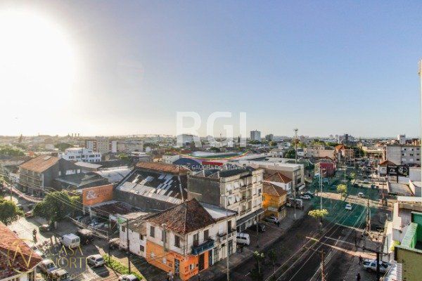 Sala Comercial à venda , 50m², 1 vaga, Avenida Benjamin Constant no bairro São João em Porto Alegre