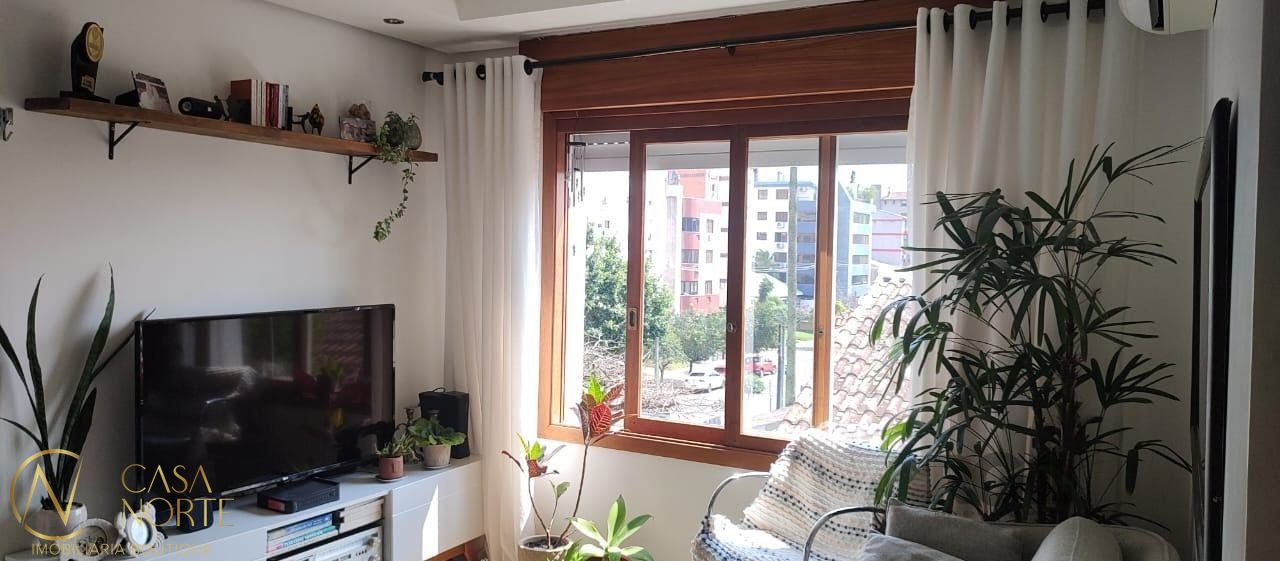 Apartamento à venda com 1 quarto, 38m², 1 vaga, Rua Luzitana no bairro Higienópolis em Porto Alegre
