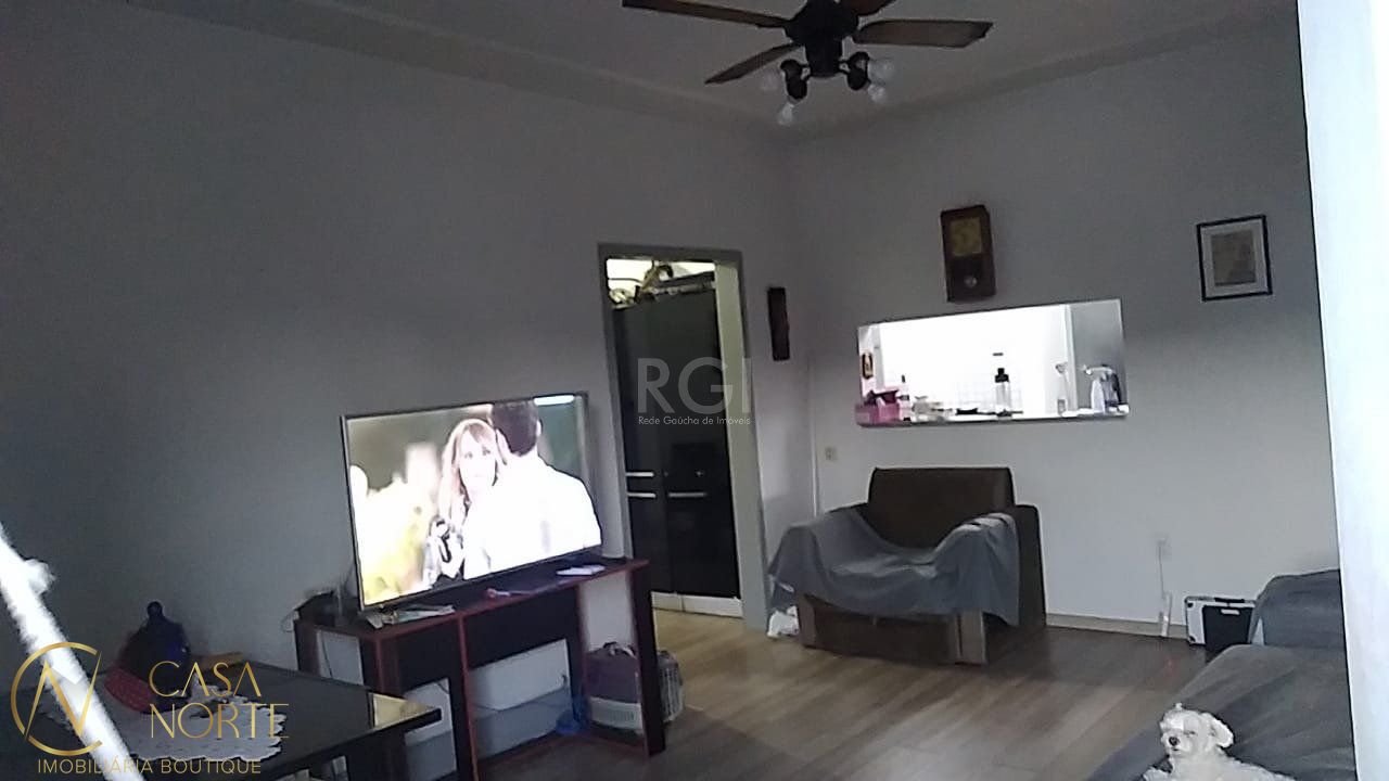 Apartamento à venda com 3 quartos, 90m², Avenida Bento Gonçalves no bairro Partenon em Porto Alegre