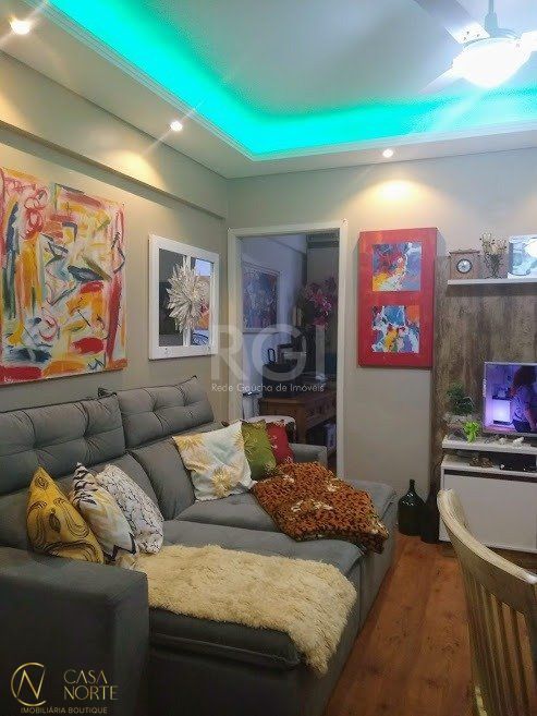 Apartamento à venda com 1 quarto, 37m², 1 vaga, Rua Albion no bairro Partenon em Porto Alegre