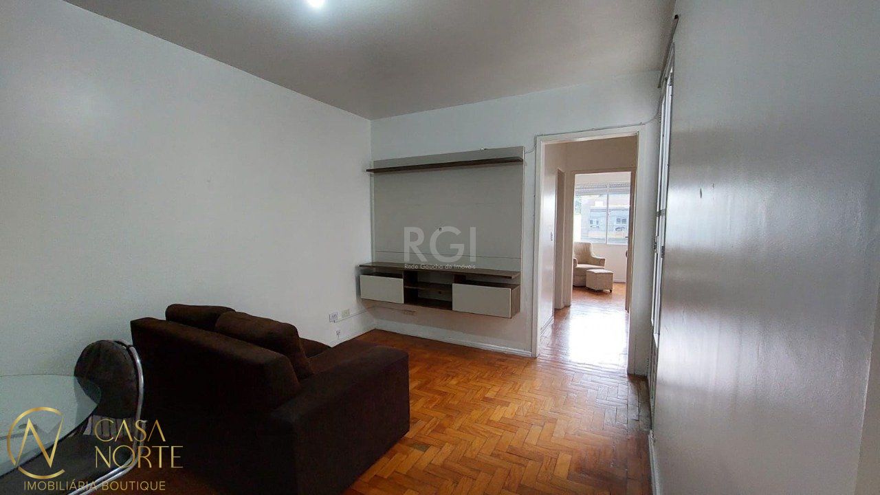 Apartamento à venda com 1 quarto, 57m², Rua Vigia no bairro Vila Ipiranga em Porto Alegre