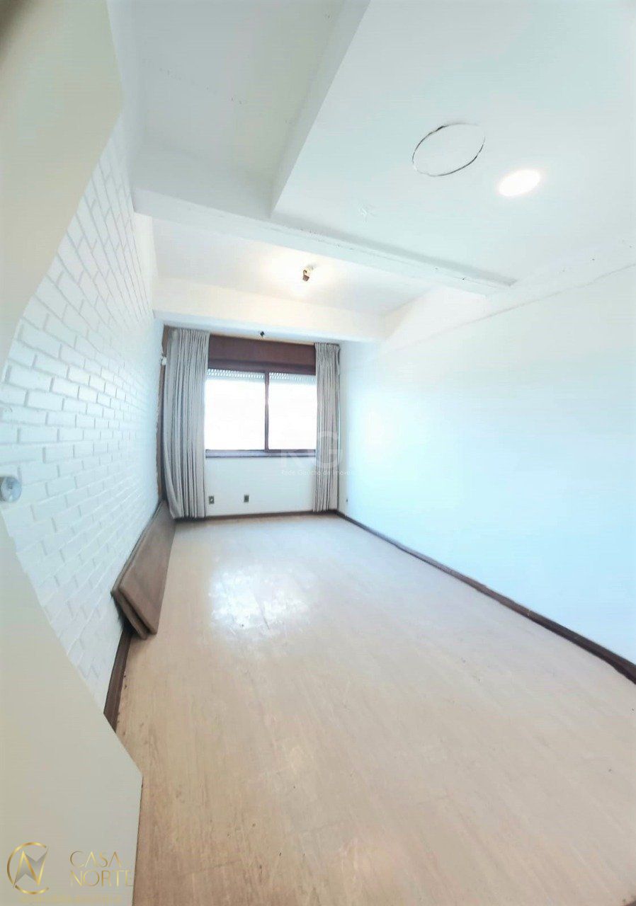 Sala Comercial à venda , 59m², Rua Professor Ivo Corseuil no bairro Petrópolis em Porto Alegre
