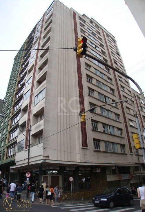 Cobertura à venda com 2 quartos, 134m², Rua Coronel Vicente no bairro Centro Histórico em Porto Alegre