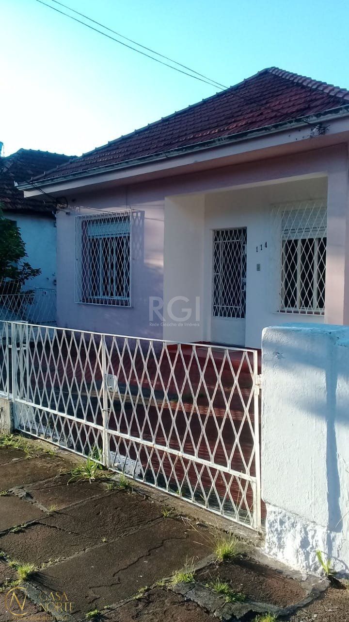 Casa à venda com 2 quartos, 260m², Rua Domingos Martins no bairro Cristo Redentor em Porto Alegre