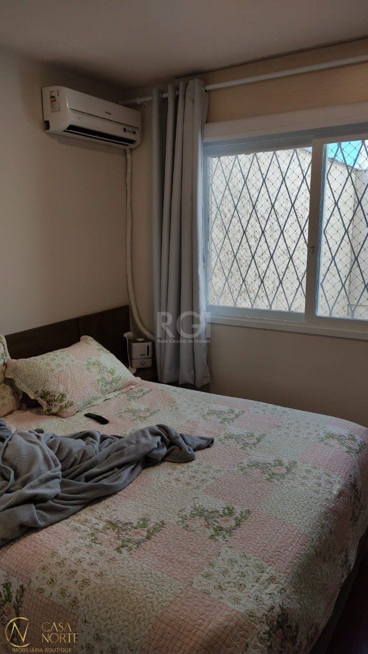 Apartamento à venda com 2 quartos, 76m², Rua Guilherme Alves no bairro Partenon em Porto Alegre