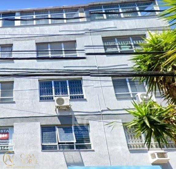 Sala Comercial à venda , 28m², Rua Tupi no bairro Passo da Areia em Porto Alegre