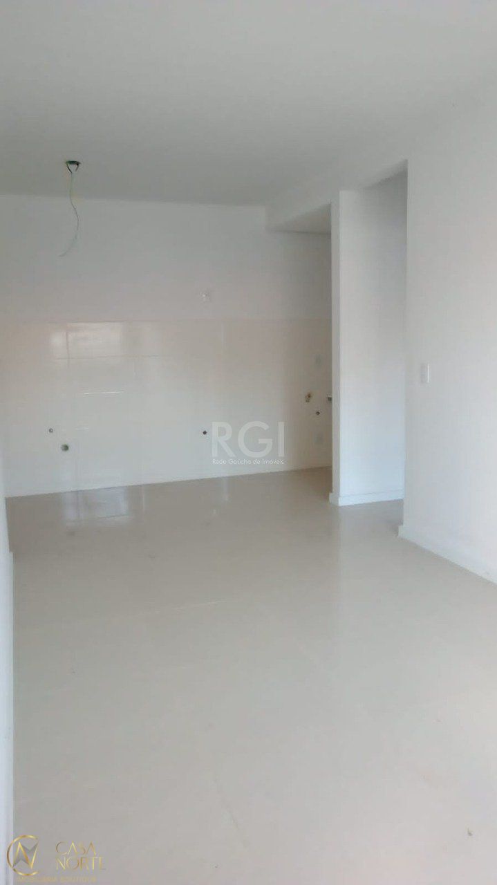 Apartamento à venda com 1 quarto, 42m², 1 suíte, Avenida Alexandre Luiz no bairro Jardim Itu em Porto Alegre