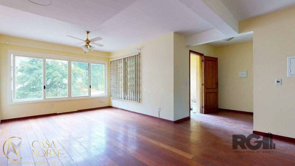 Casa de Condomínio à venda com 3 quartos, 222m², 2 suítes, 2 vagas, Rua Tomaz Gonzaga no bairro Boa Vista em Porto Alegre