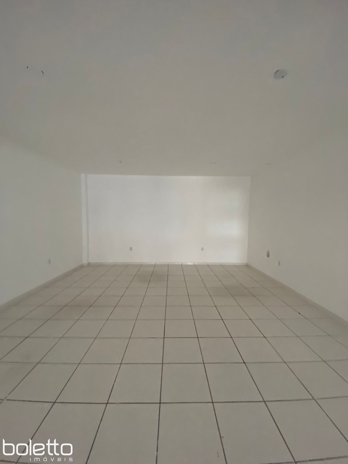 Sala Comercial de 2 quartos, 124m² no bairro Centro, em Canoas | Eu Corretor