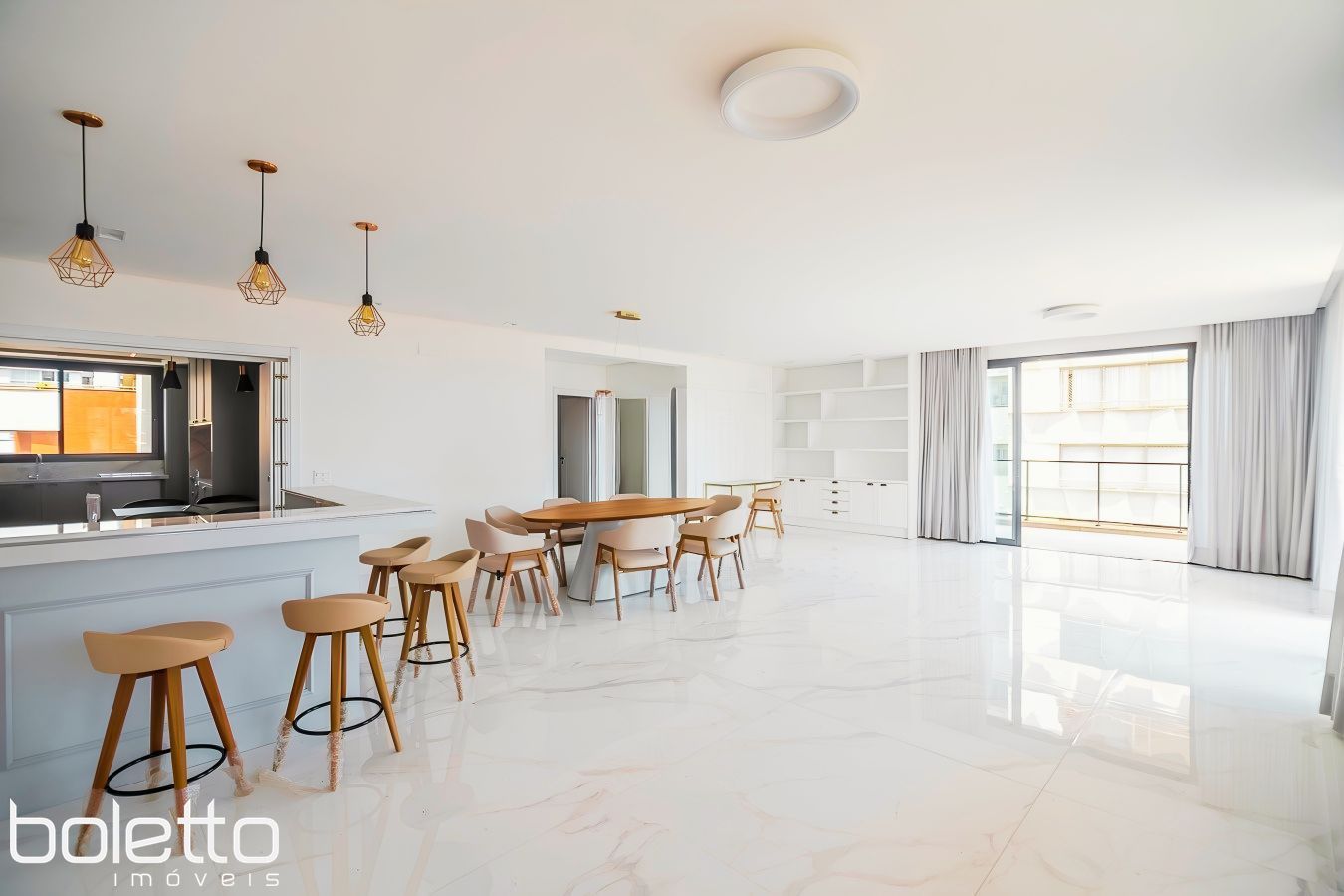 Apartamento de 3 quartos, 220m² no bairro Petrópolis, em Porto Alegre | Eu Corretor