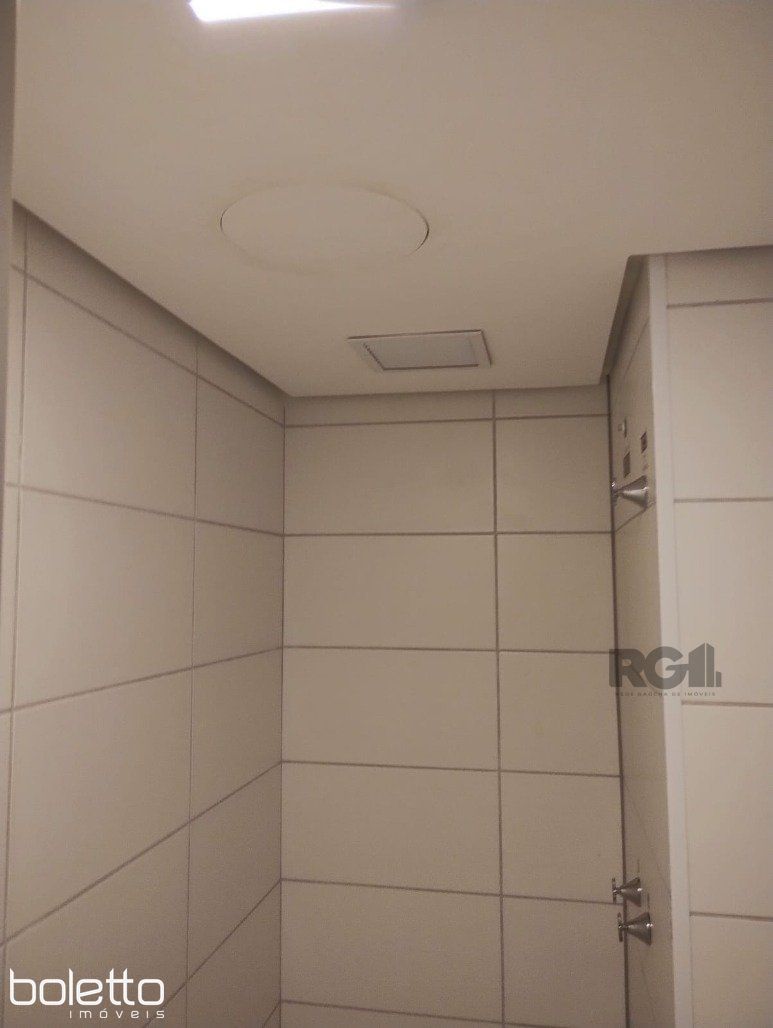 img79160923