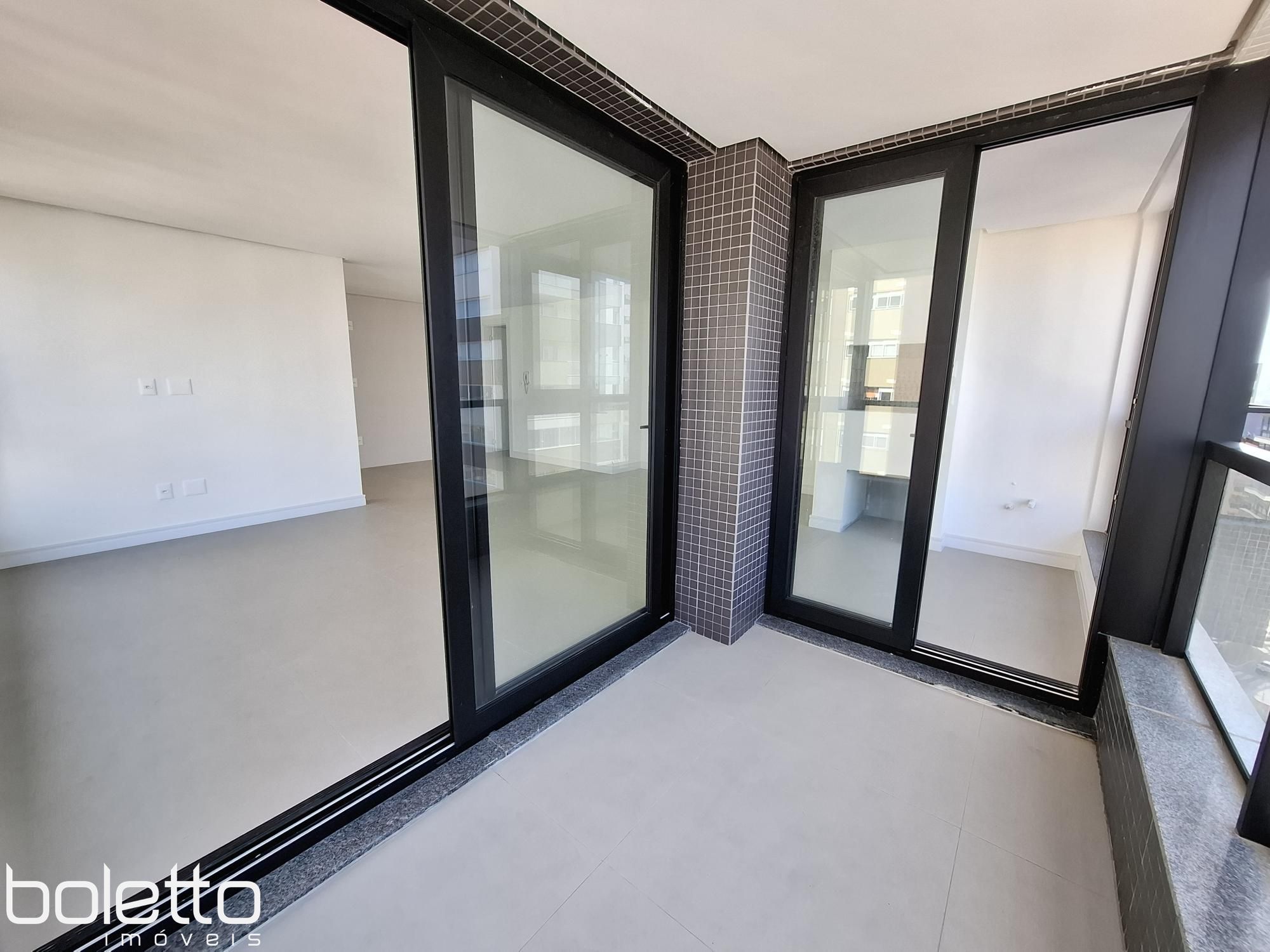 Apartamento de 3 quartos, 118m² no bairro Predial, em Torres | Eu Corretor