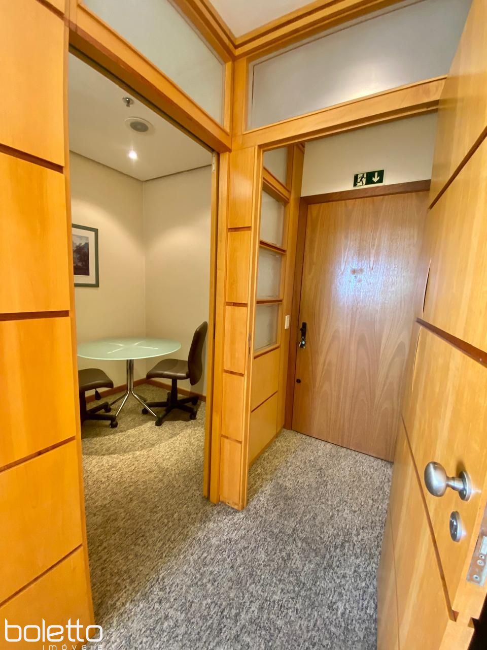 Sala Comercial de 1 quarto, 33m² no bairro Higienópolis, em Porto Alegre | Eu Corretor