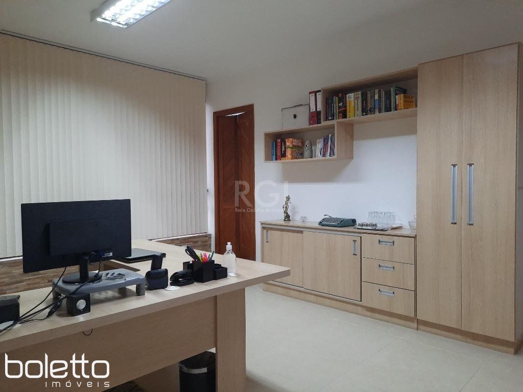 Sala Comercial de 28m² no bairro Centro, em Porto Alegre | Eu Corretor