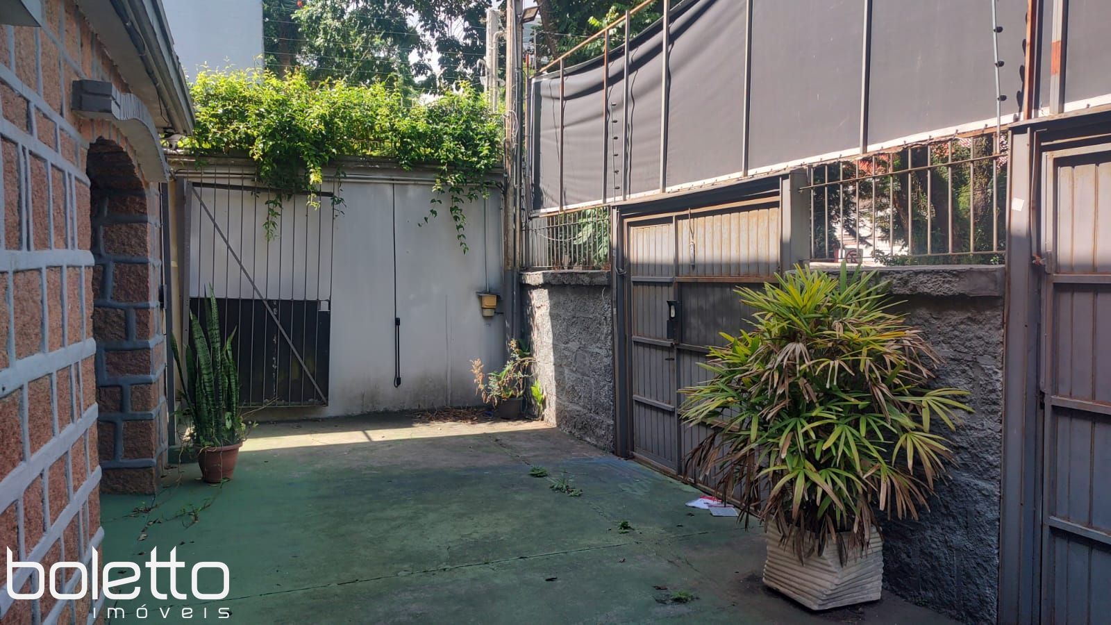 Imóvel Comercial de 2 quartos, 330m² no bairro Petrópolis, em Porto Alegre | Eu Corretor