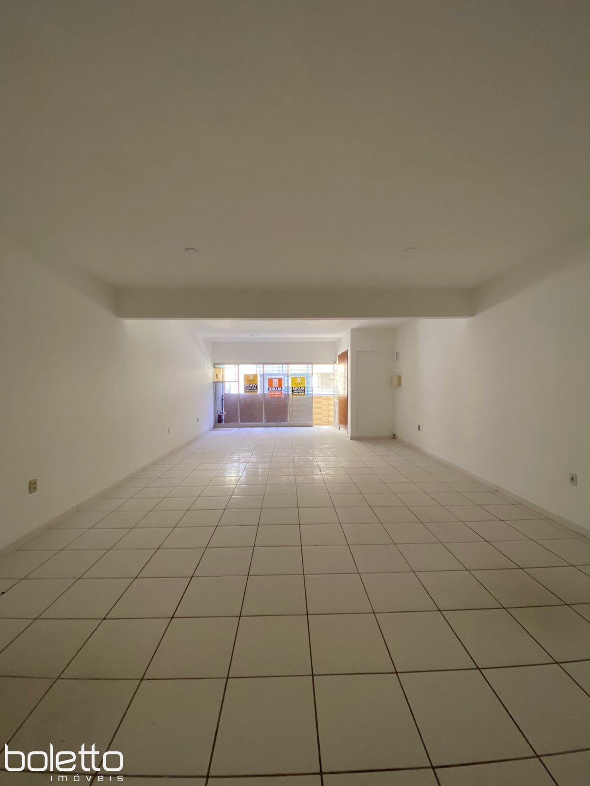 Sala Comercial de 2 quartos, 124m² no bairro Centro, em Canoas | Eu Corretor