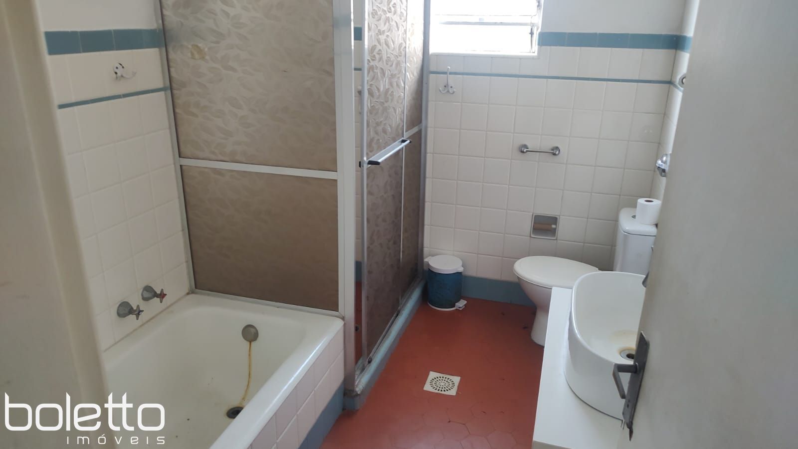 img173770860