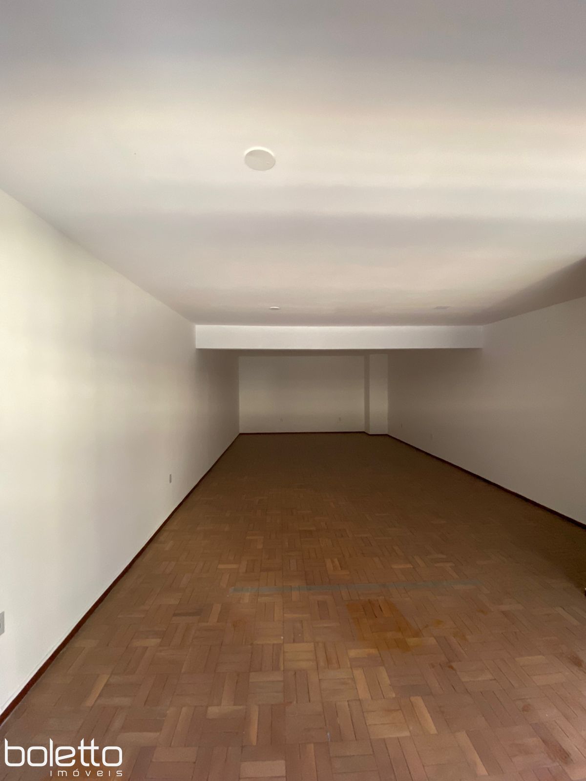 Sala Comercial de 2 quartos, 124m² no bairro Centro, em Canoas | Eu Corretor
