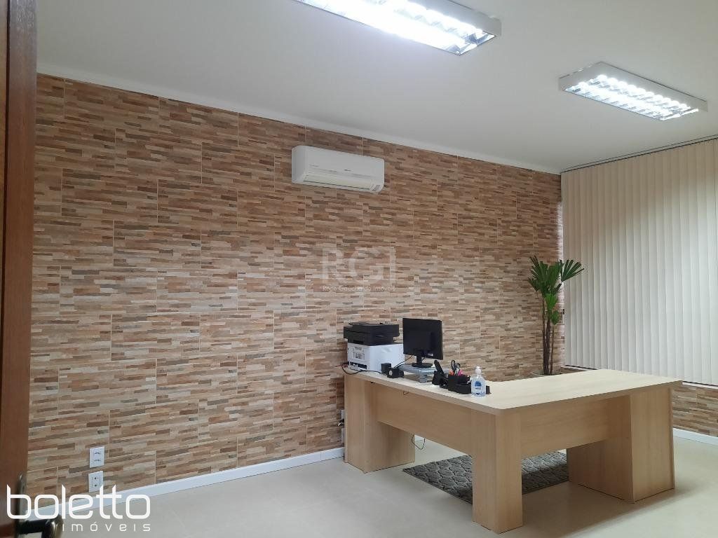 Sala Comercial de 28m² no bairro Centro, em Porto Alegre | Eu Corretor