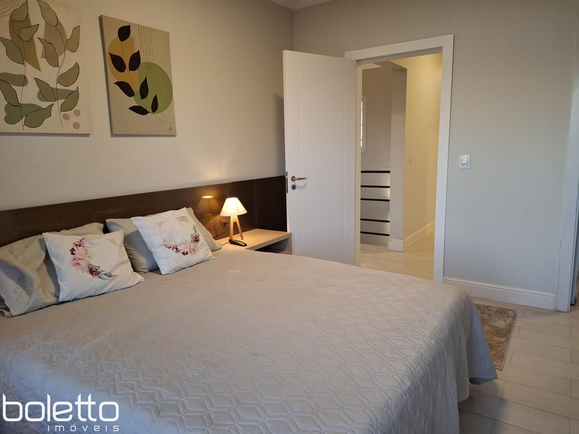 Casa de 5 quartos, 243m² no bairro Praia da Cal, em Torres | Eu Corretor