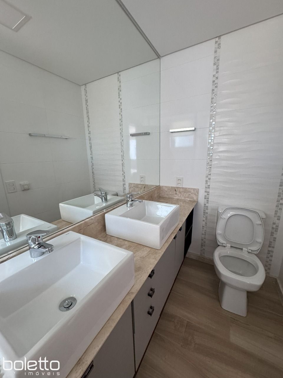 Apartamento de 4 quartos, 296m² no bairro Prainha, em Torres | Eu Corretor