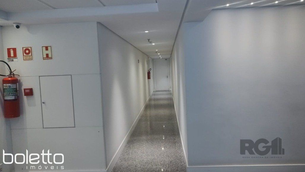 Sala Comercial de 2 quartos, 140m² no bairro Floresta, em Porto Alegre | Eu Corretor