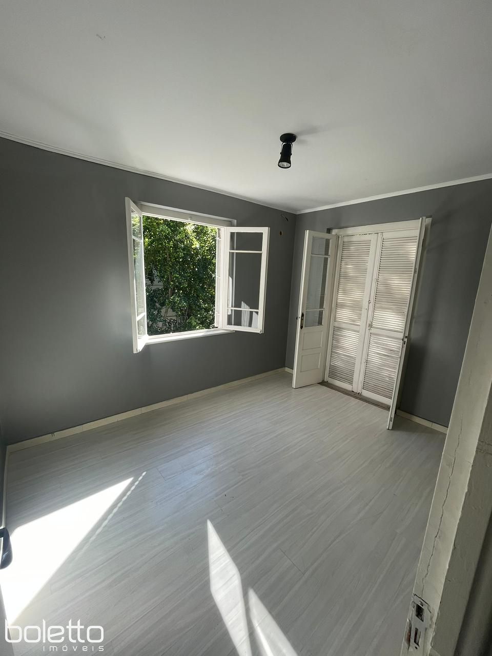 Imóvel Comercial de 4 quartos, 362m² no bairro Petrópolis, em Porto Alegre | Eu Corretor