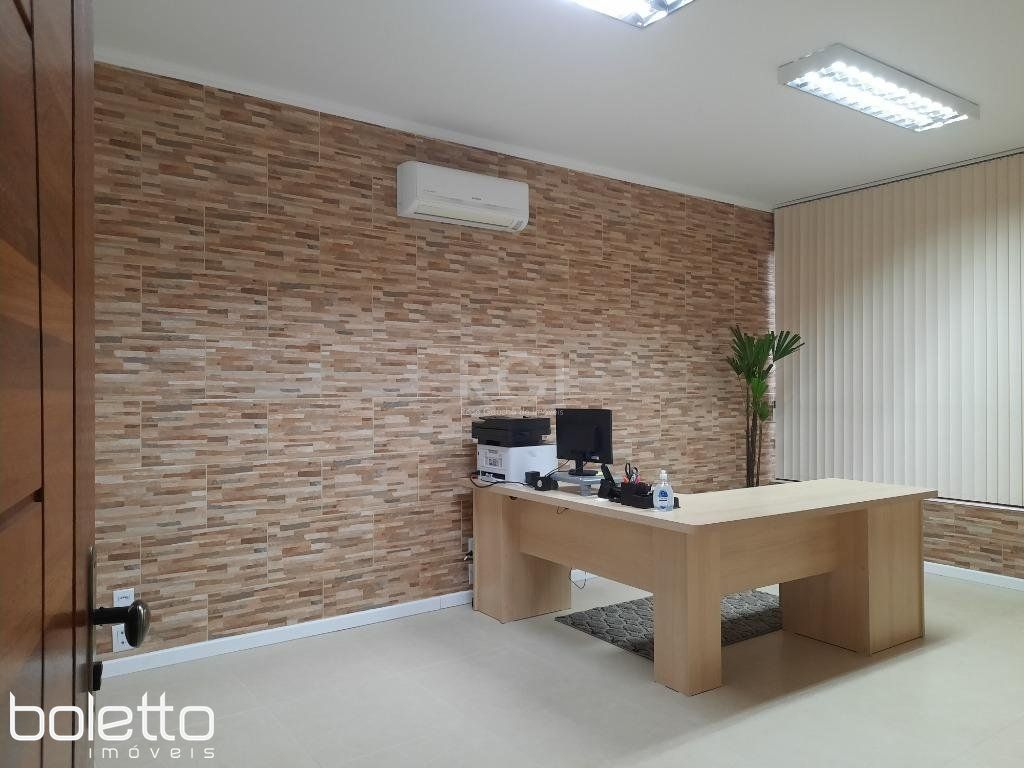 Sala Comercial de 28m² no bairro Centro, em Porto Alegre | Eu Corretor