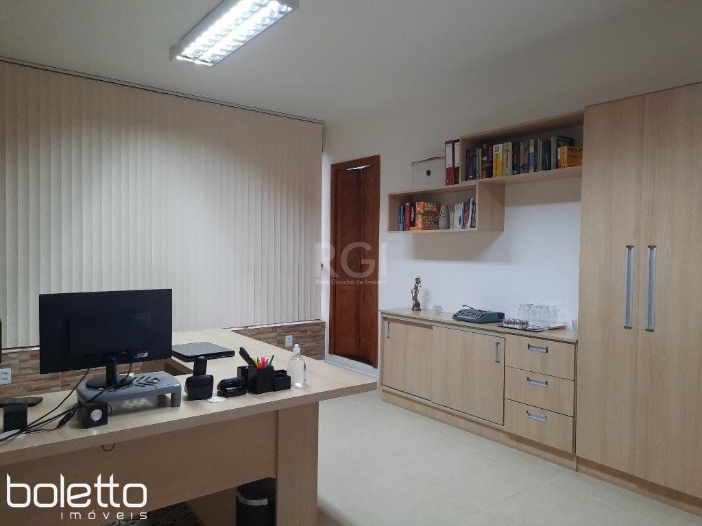 Sala Comercial de 28m² no bairro Centro, em Porto Alegre | Eu Corretor