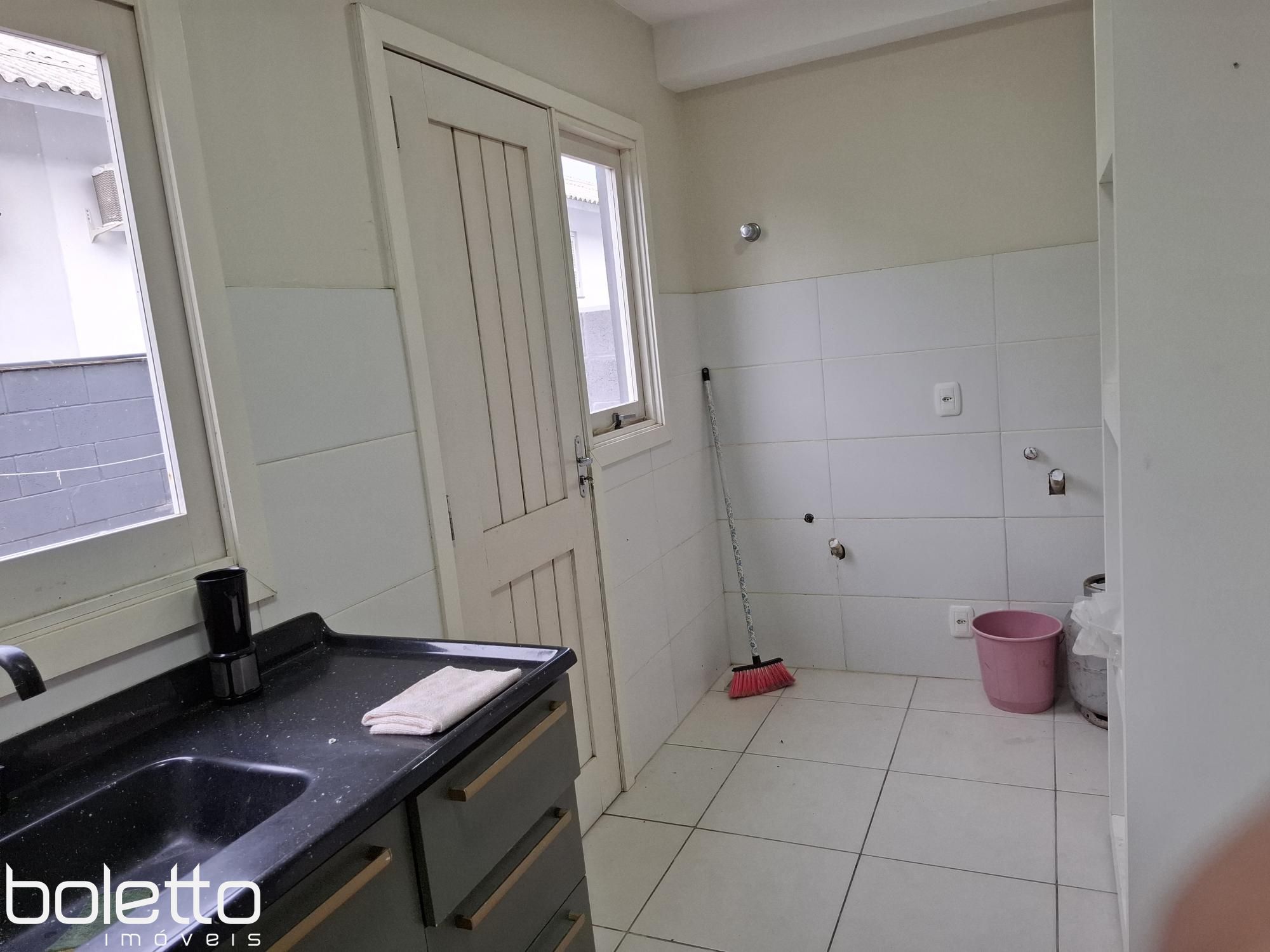 Casa de 3 quartos, 78m² no bairro Centenário, em Torres | Eu Corretor