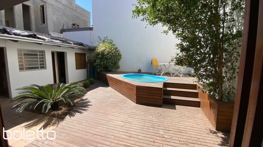 Casa de 3 quartos, 224m² no bairro Santana, em Porto Alegre | Eu Corretor
