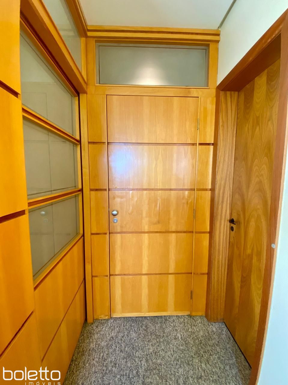 Sala Comercial de 1 quarto, 33m² no bairro Higienópolis, em Porto Alegre | Eu Corretor