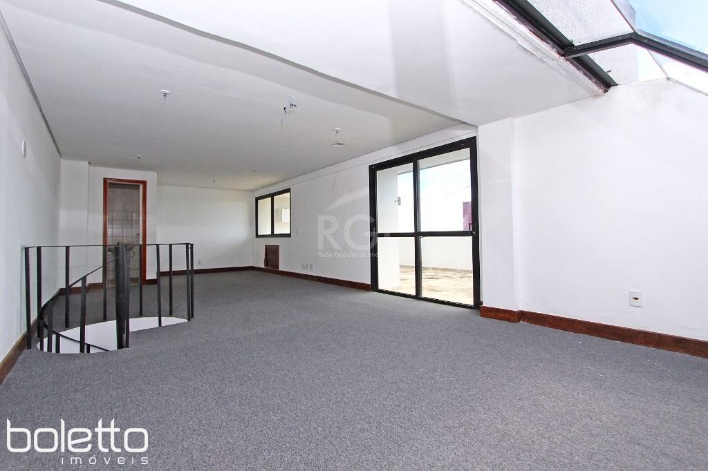 Sala Comercial de 131m² no bairro Petrópolis, em Porto Alegre | Eu Corretor
