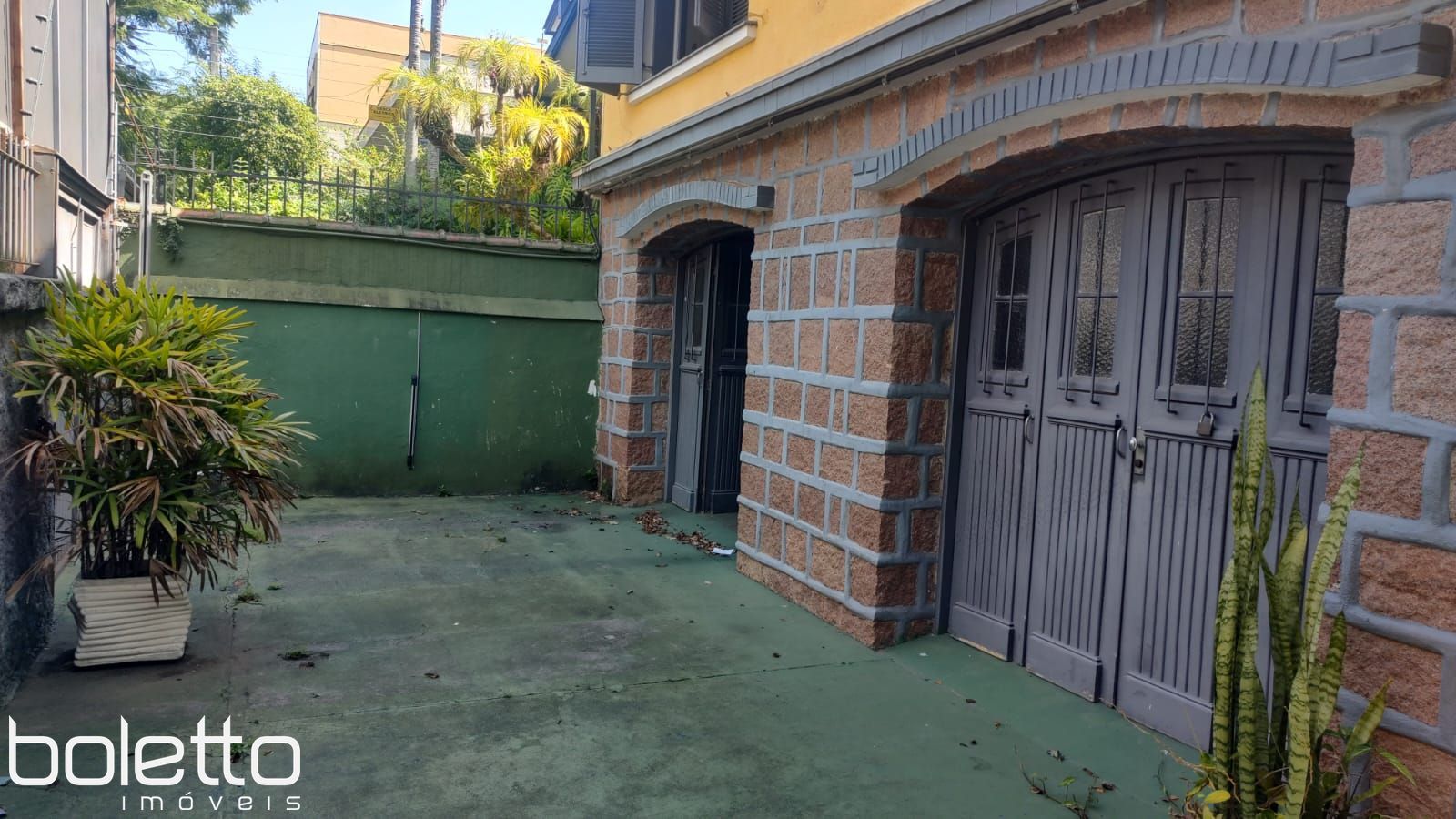 Imóvel Comercial de 2 quartos, 330m² no bairro Petrópolis, em Porto Alegre | Eu Corretor