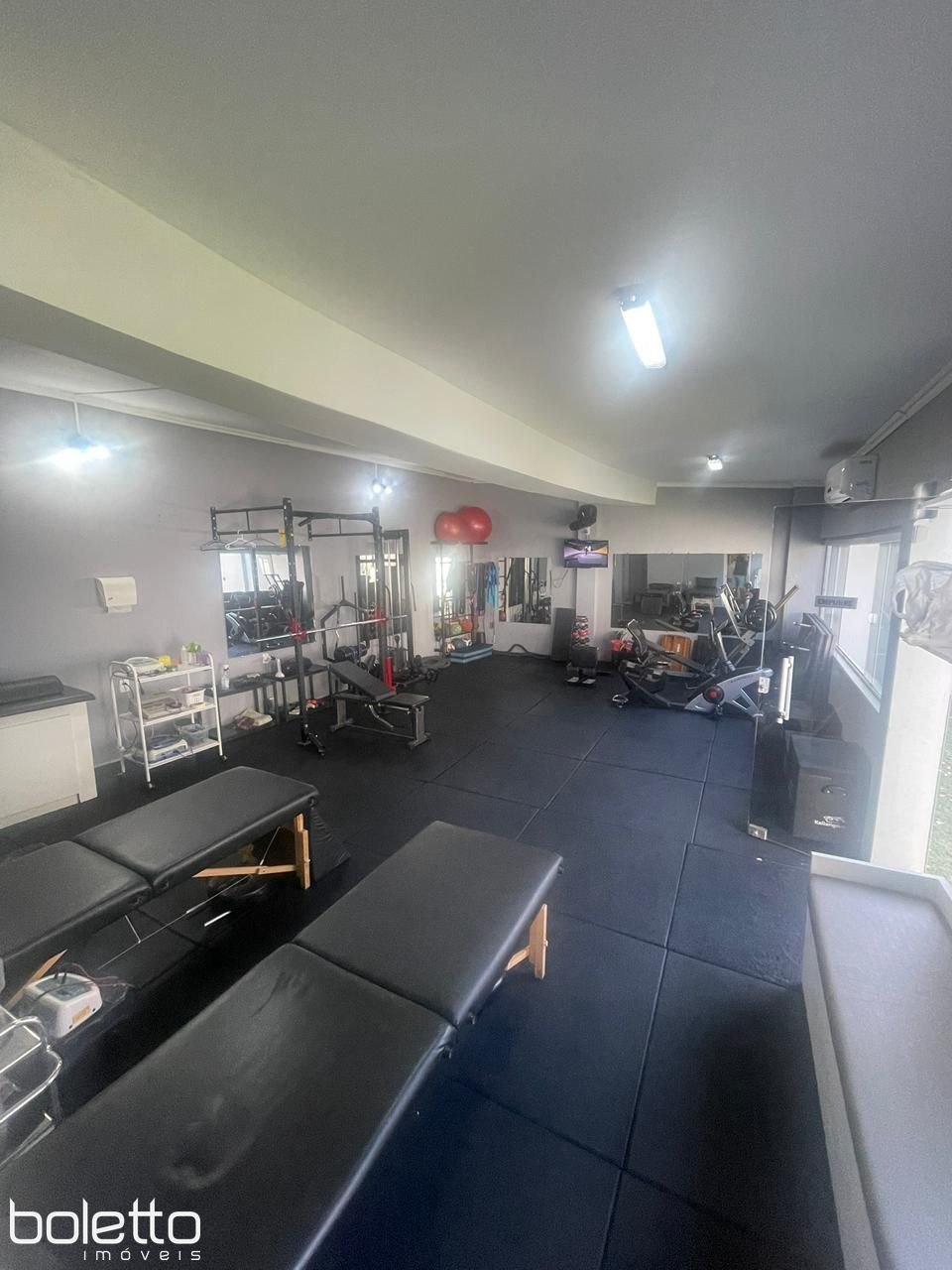 img334677184