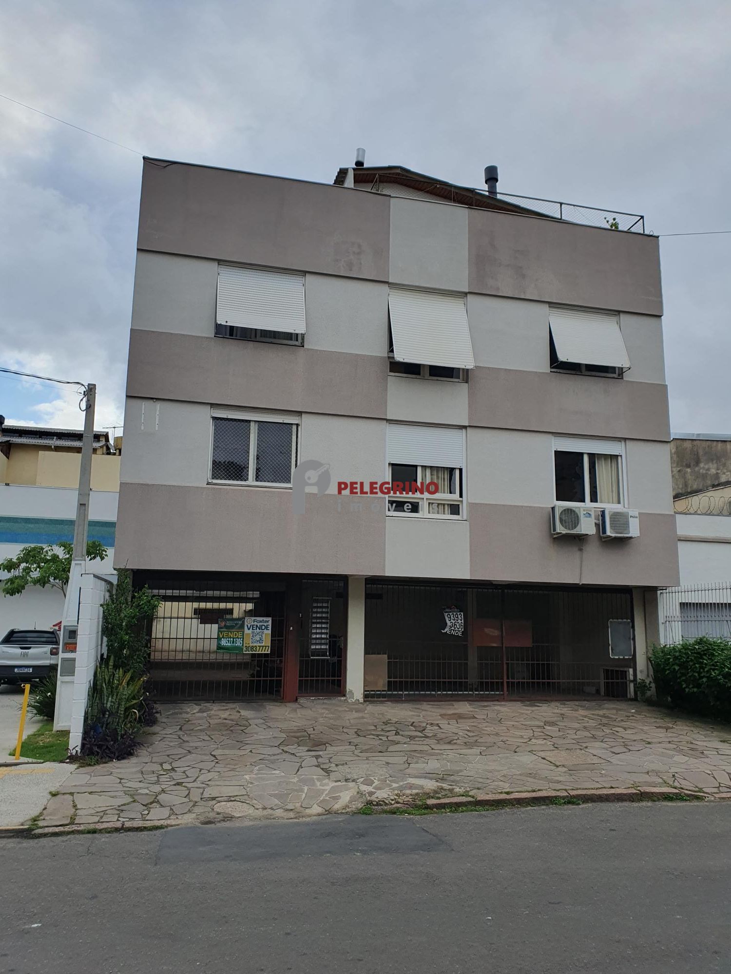 Pelegrino imoveis vende apartamento em porto alegre