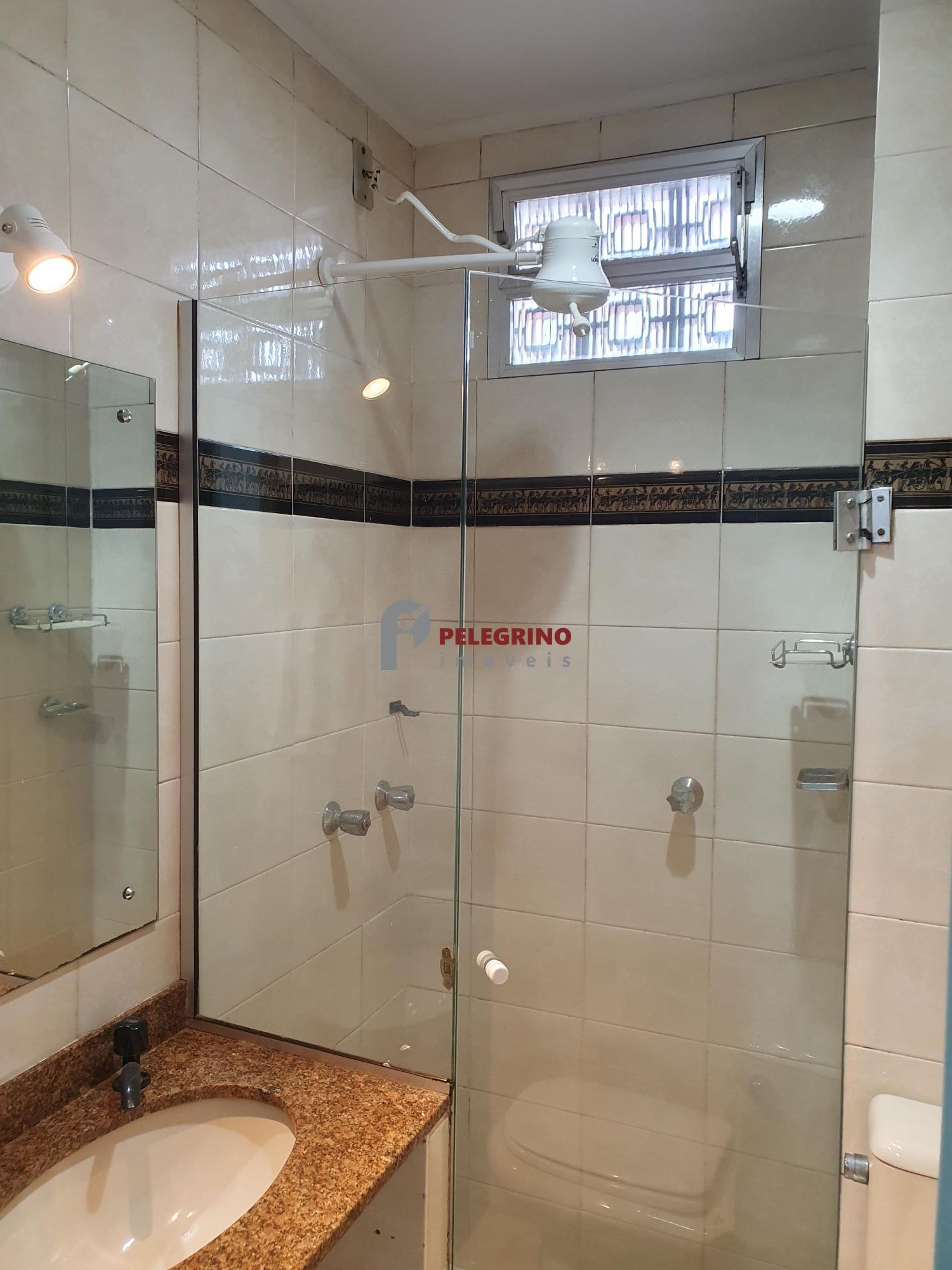 Pelegrino imoveis vende apartamento em porto alegre
