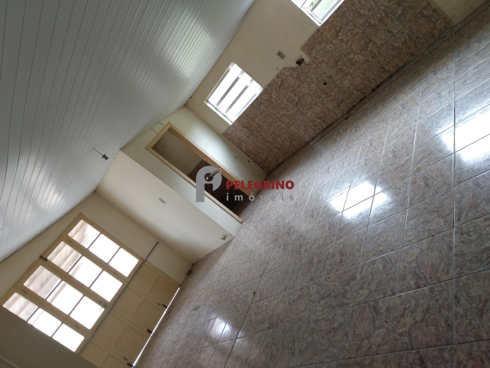 Pelegrino Imóveis vende casa no Balneário