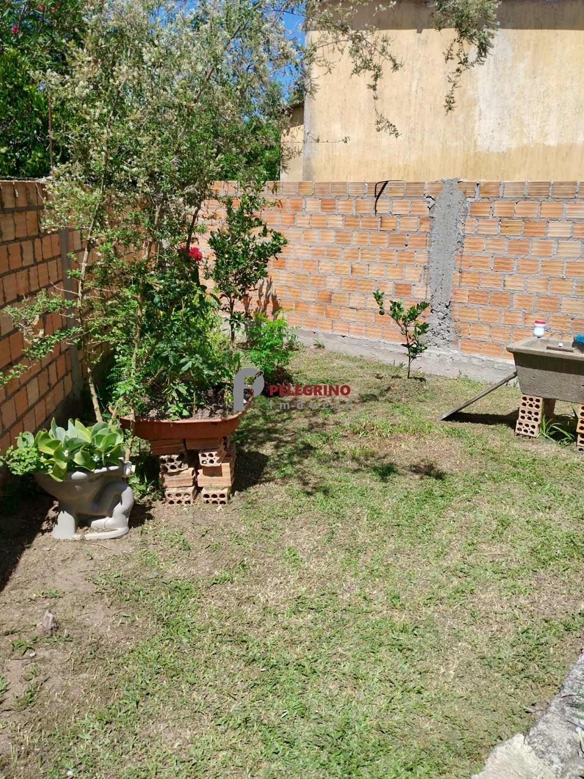 Pelegrino Imóveis vende casa no Balneário