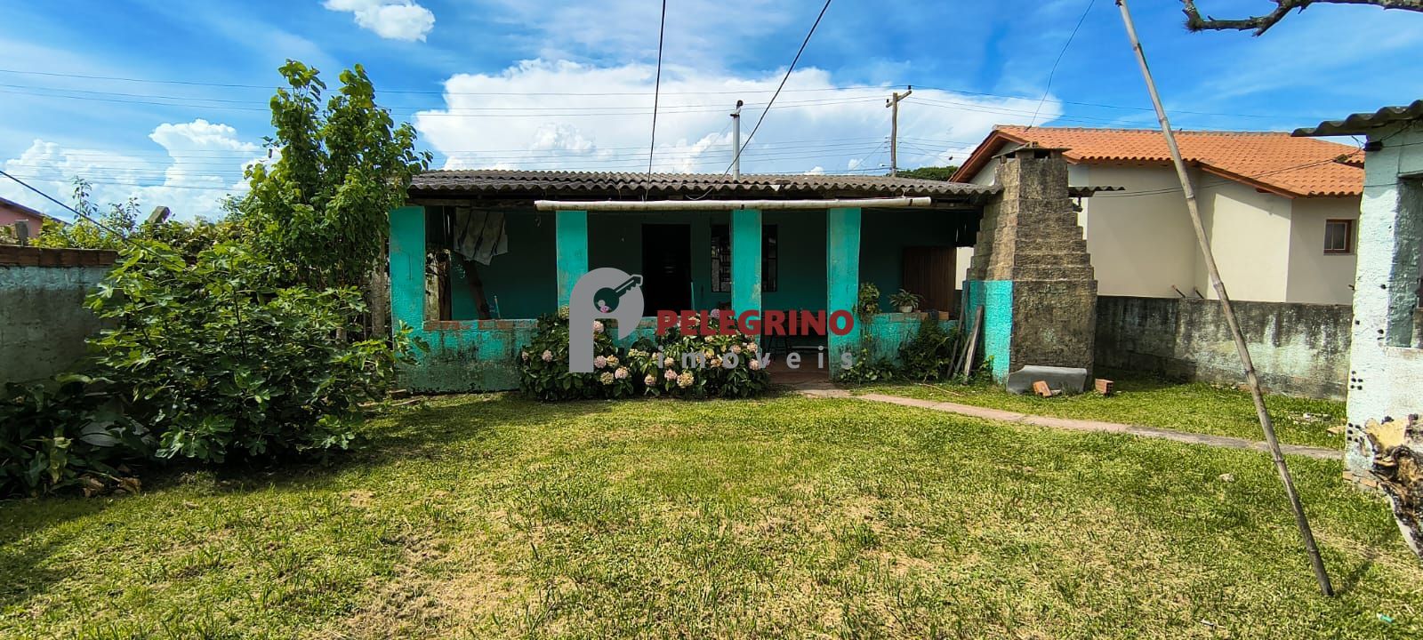 Pelegrino imóveis vende casa no centro de tapes