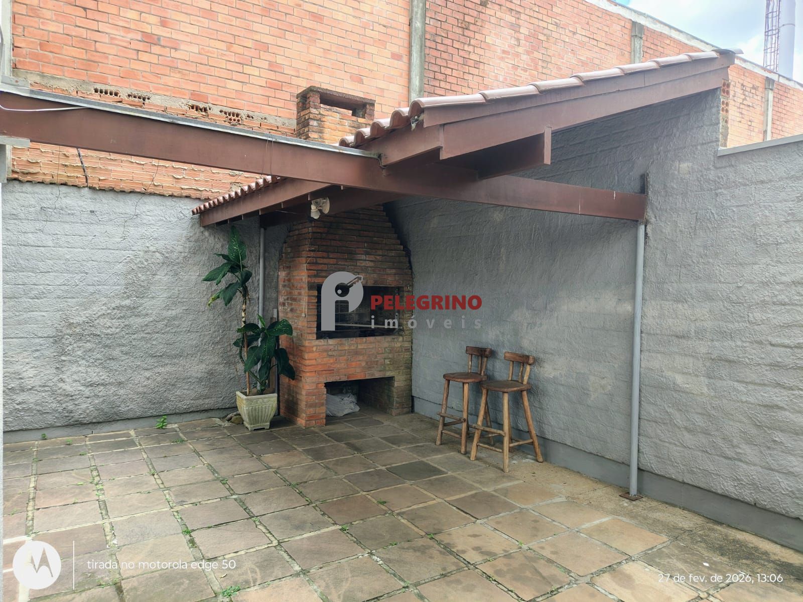 Pelegrino Imóveis vende apartamento no Bairro São Geraldo em Porto Alegre