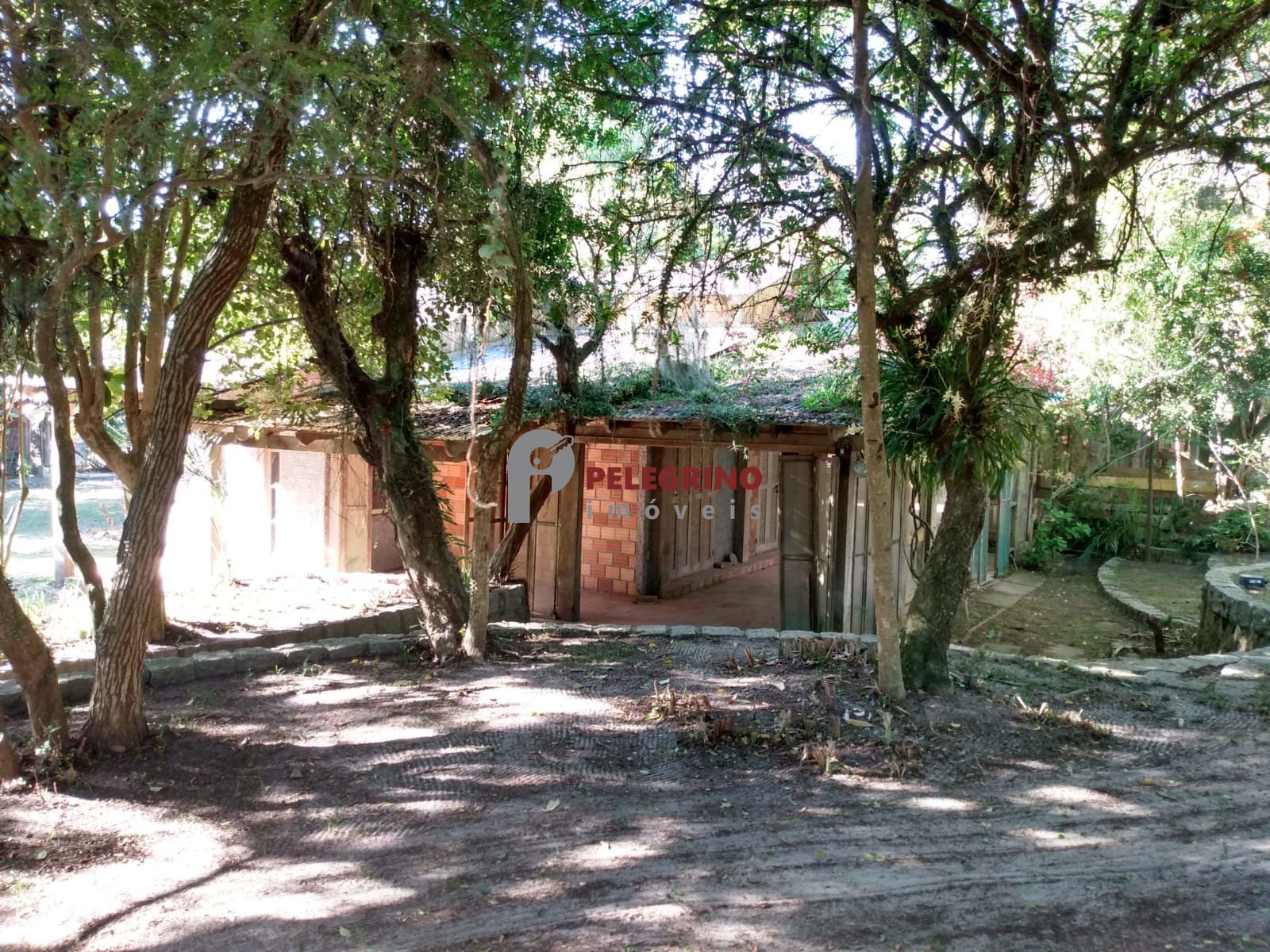 Pelegrino Imóveis vende casa no Balneário Rebello