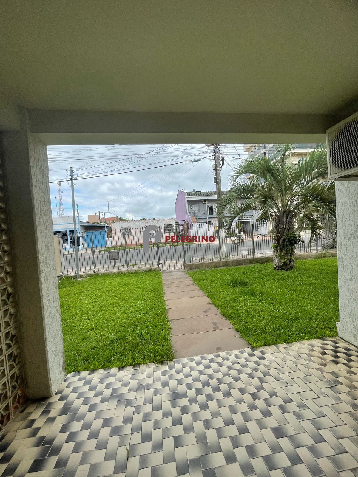 Pelegrino Imóveis vende casa no centro Tapes