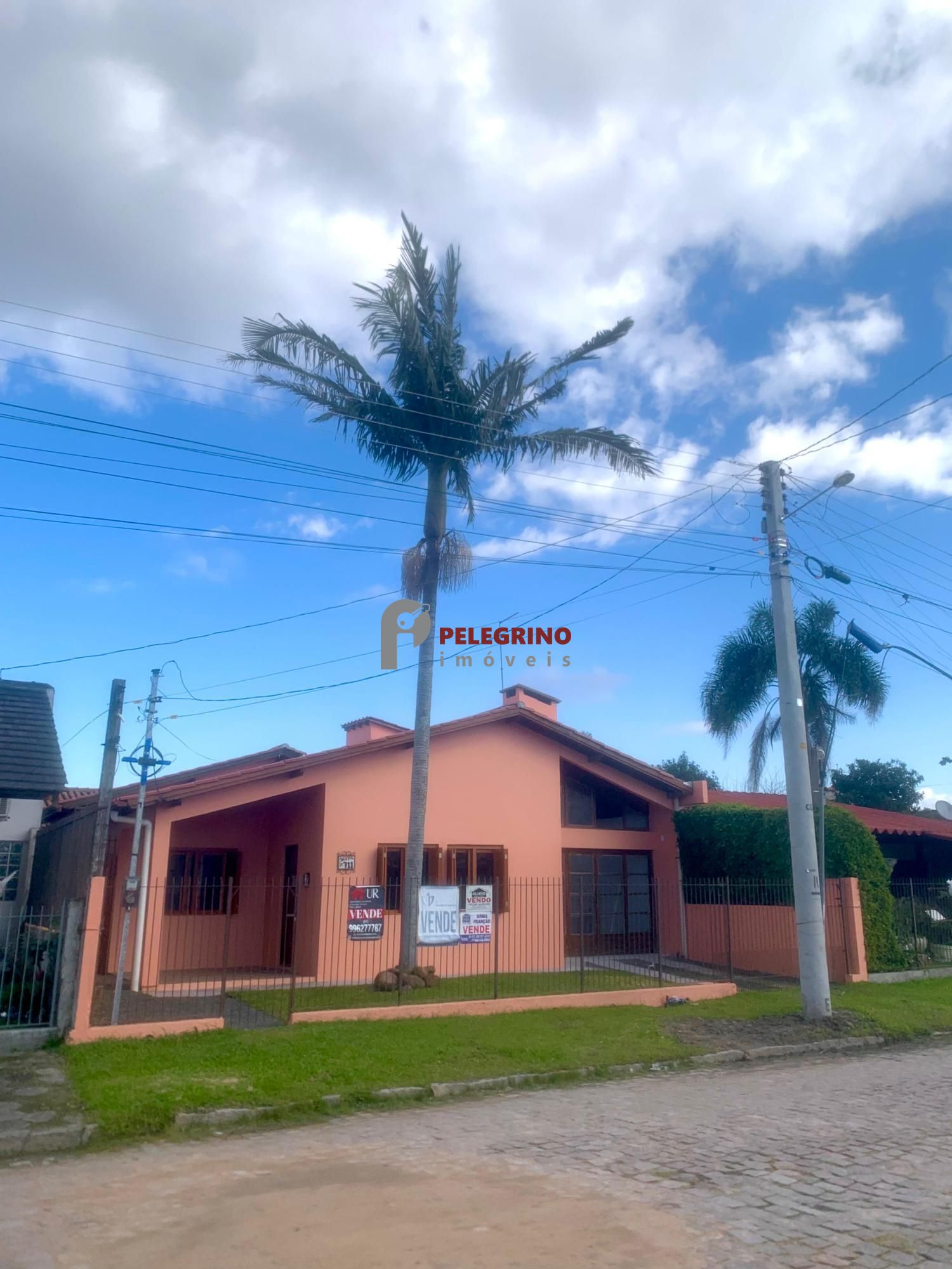 Pelegrino Imóveis vende casa no centro de Tapes