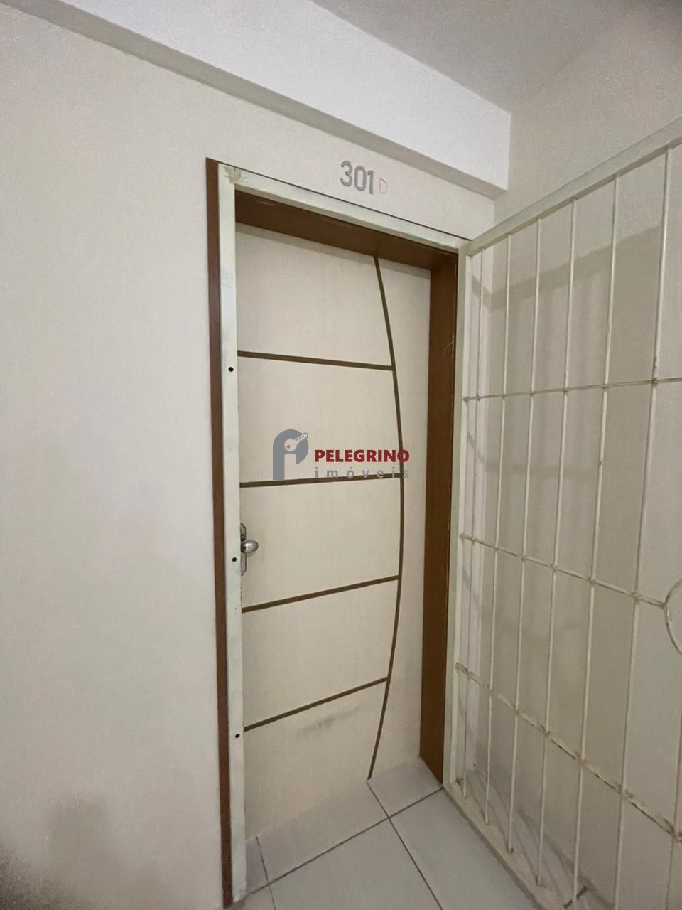 Pelegrino imóveis aluga ótimo apartamento no centro