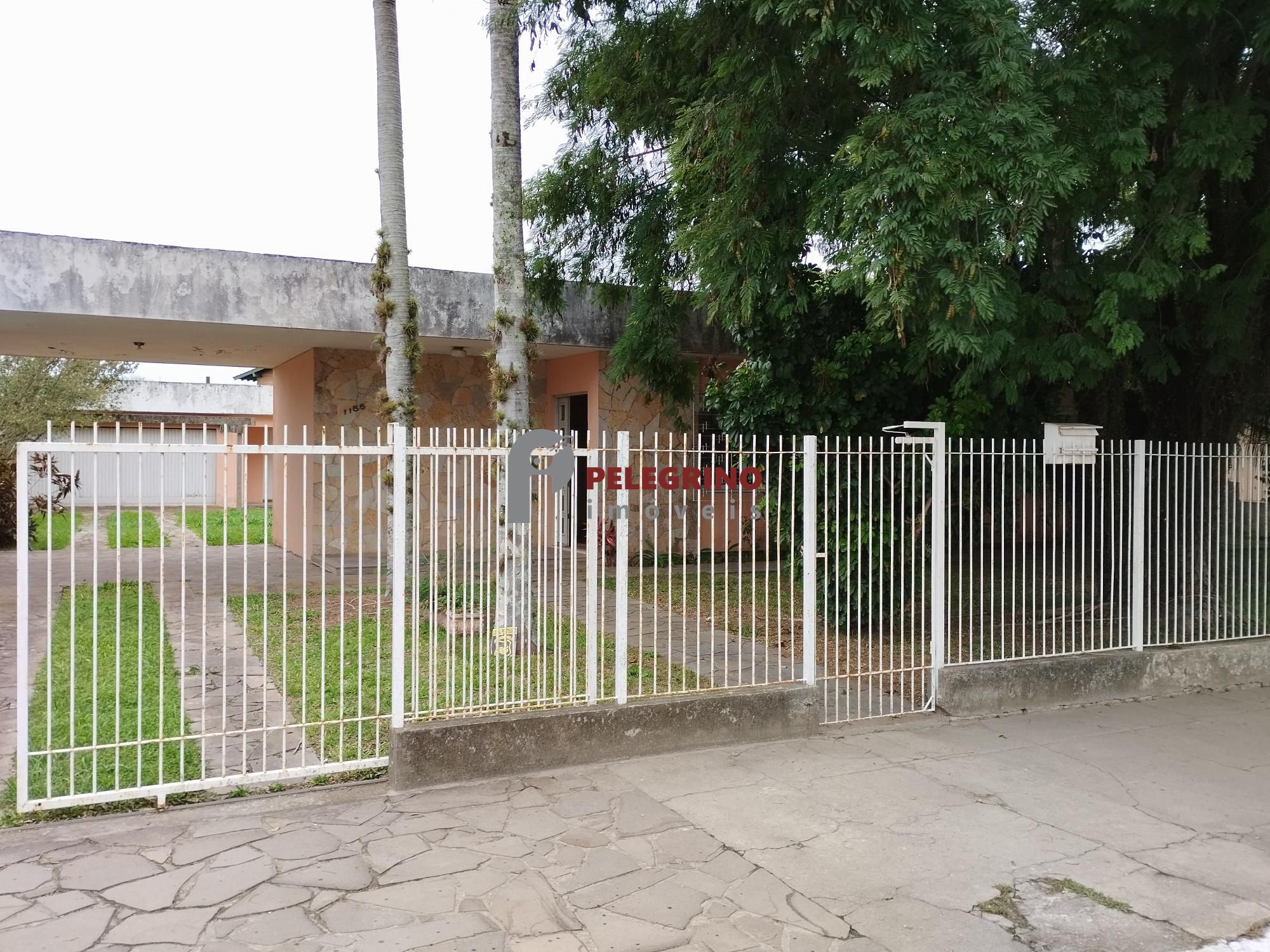 Pelegrino Imóveis vende casa no Centro