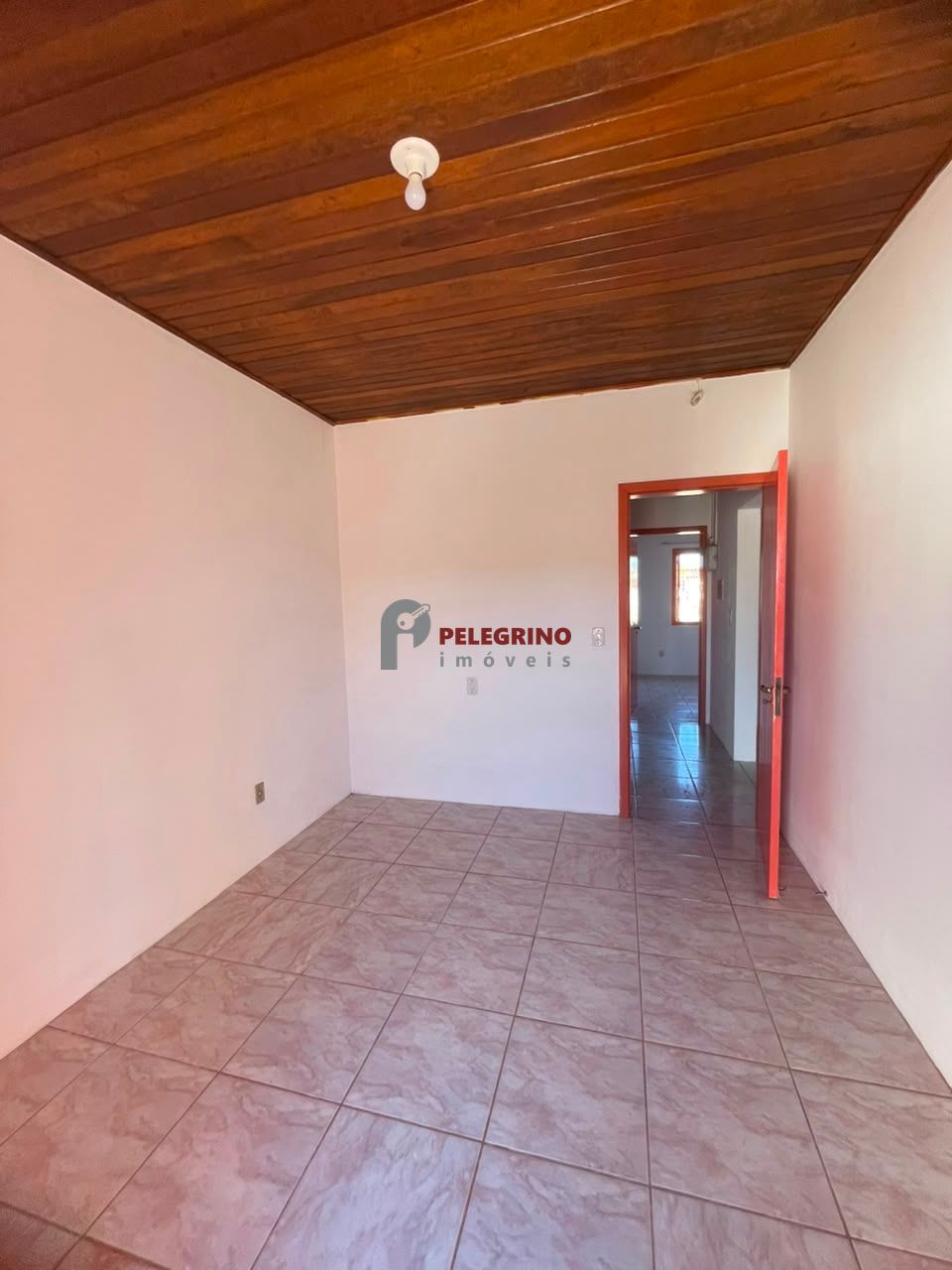 Pelegrino Imóveis vende casa no Balneário Rebello em Tapes