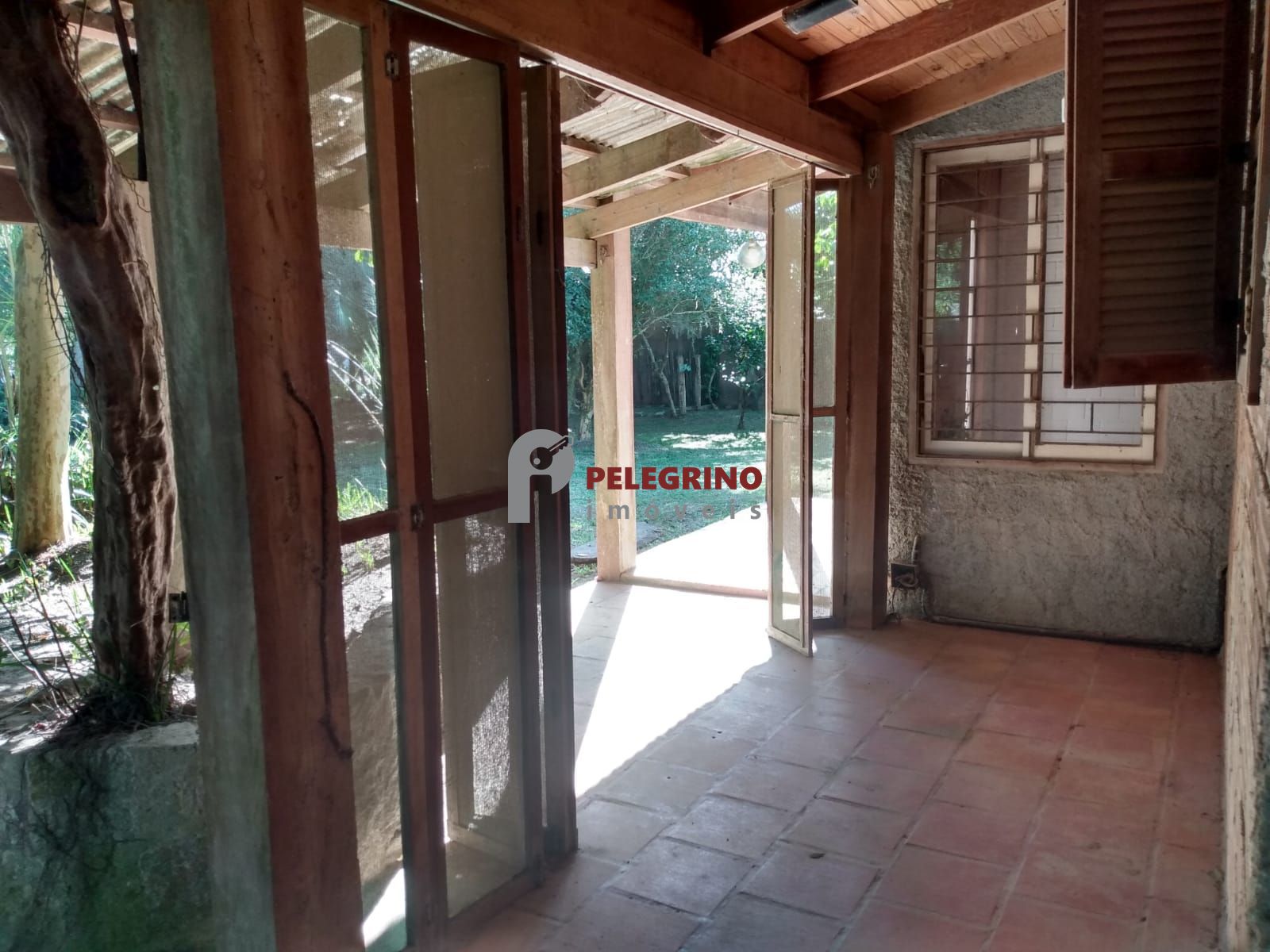 Pelegrino Imóveis vende casa no Balneário Rebello